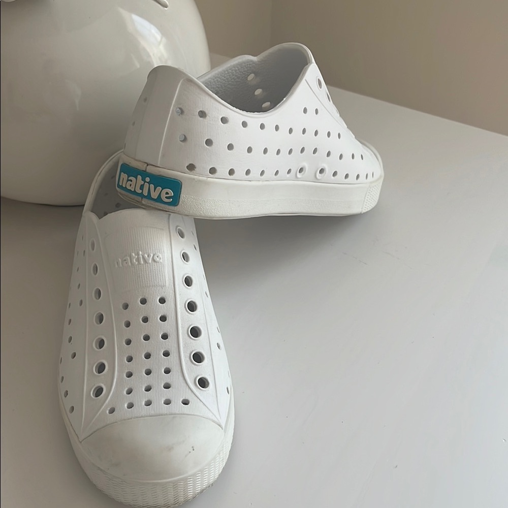 Native Kids White Shoes